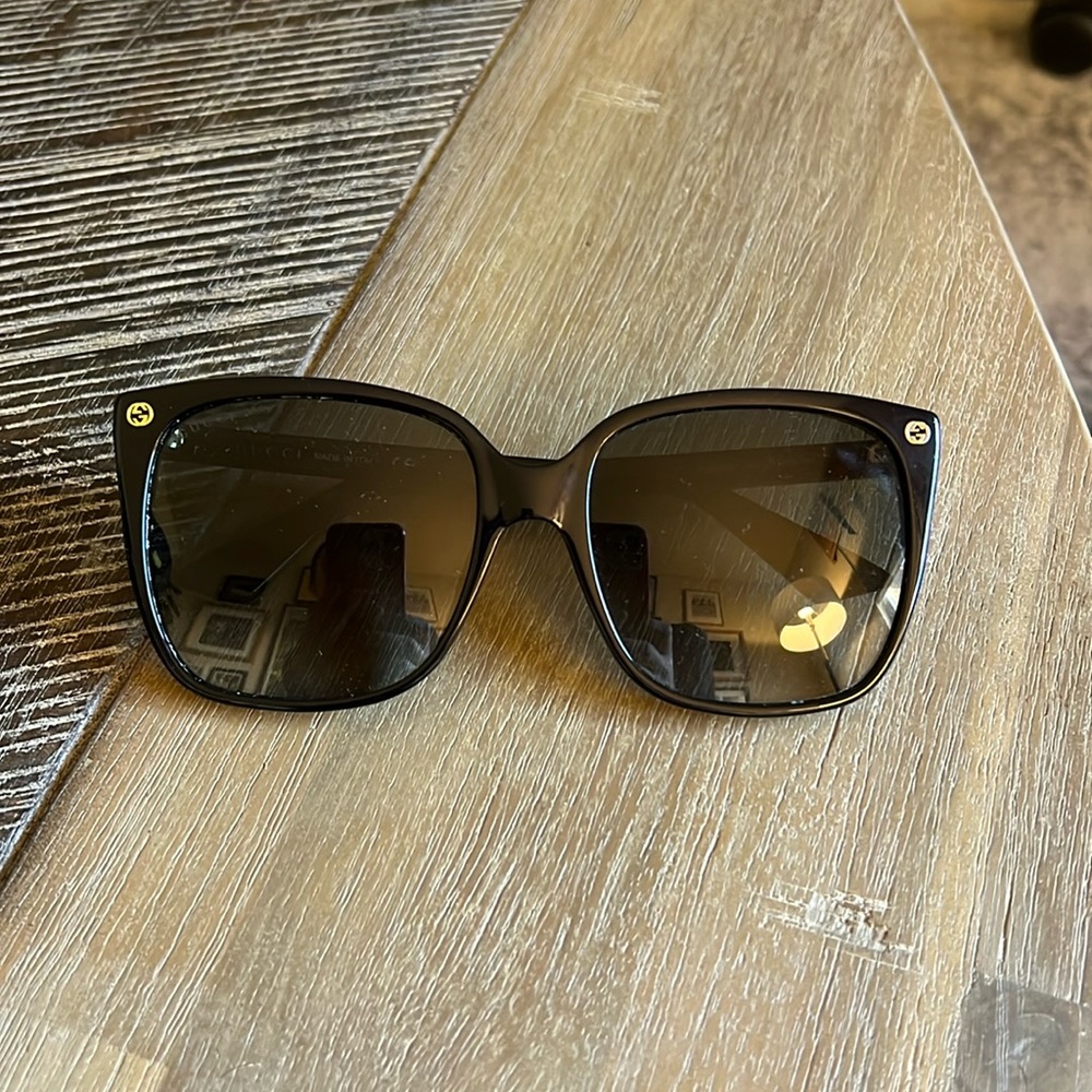 Gucci sunglasses